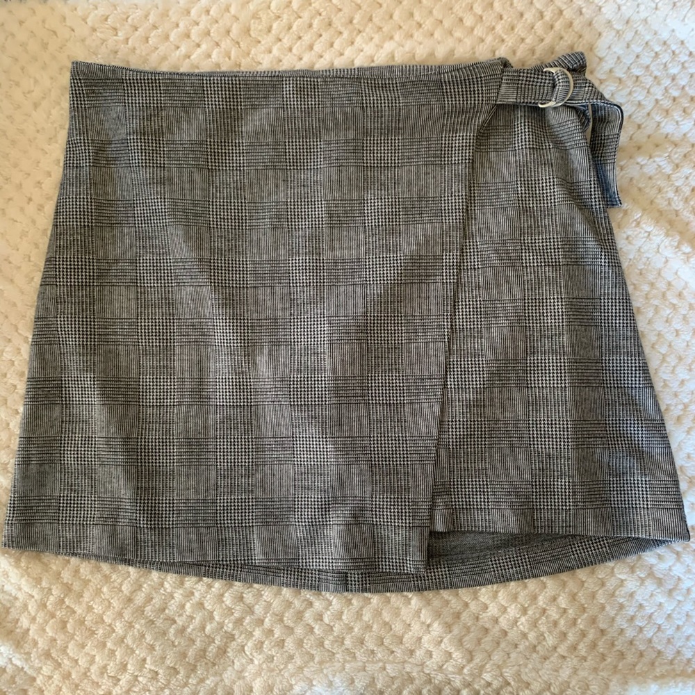 mossimo schoolgirl skirt